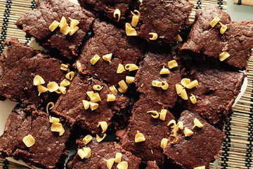 Soft&Crumby Triple Chocolate And Plum Protein Cake bars